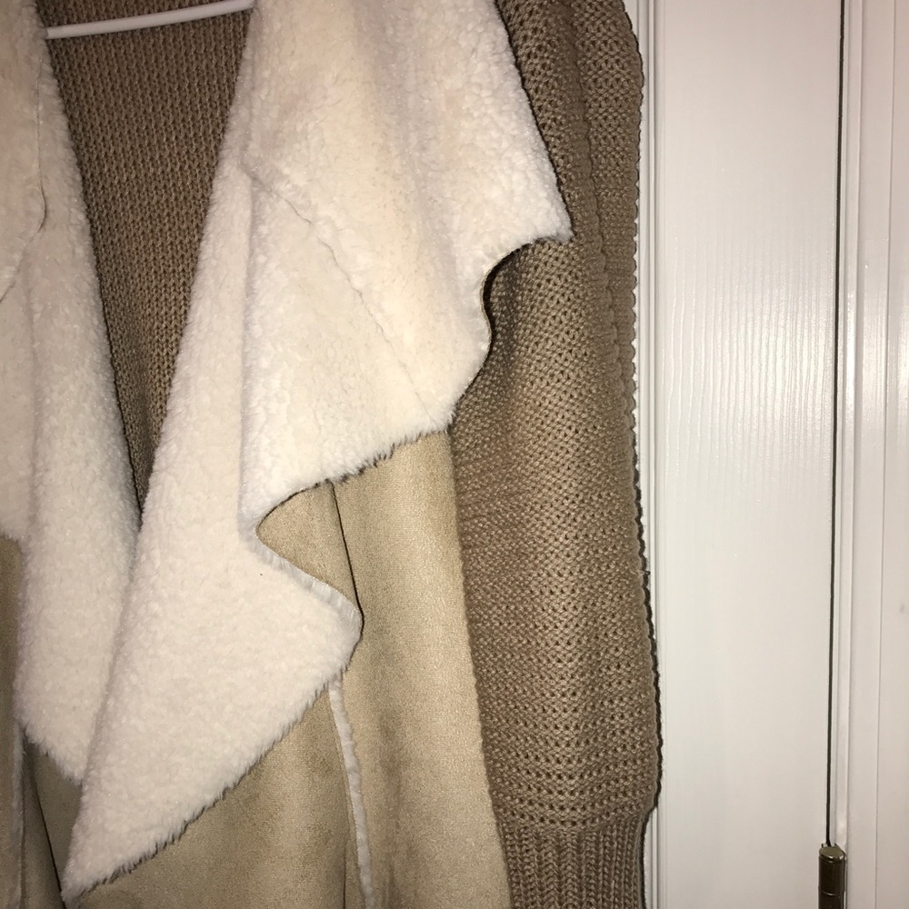 Cardigan - Picture 5 of 5